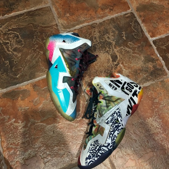 Nike Other - Men’s Nike LeBron 11 what the lebron size 11